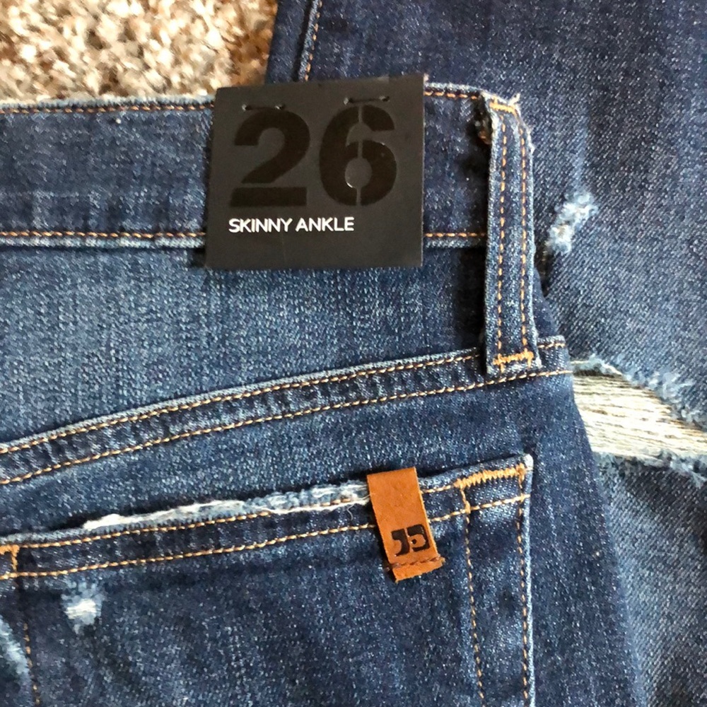 Joe’s Jeans Skinny Distressed Ankle